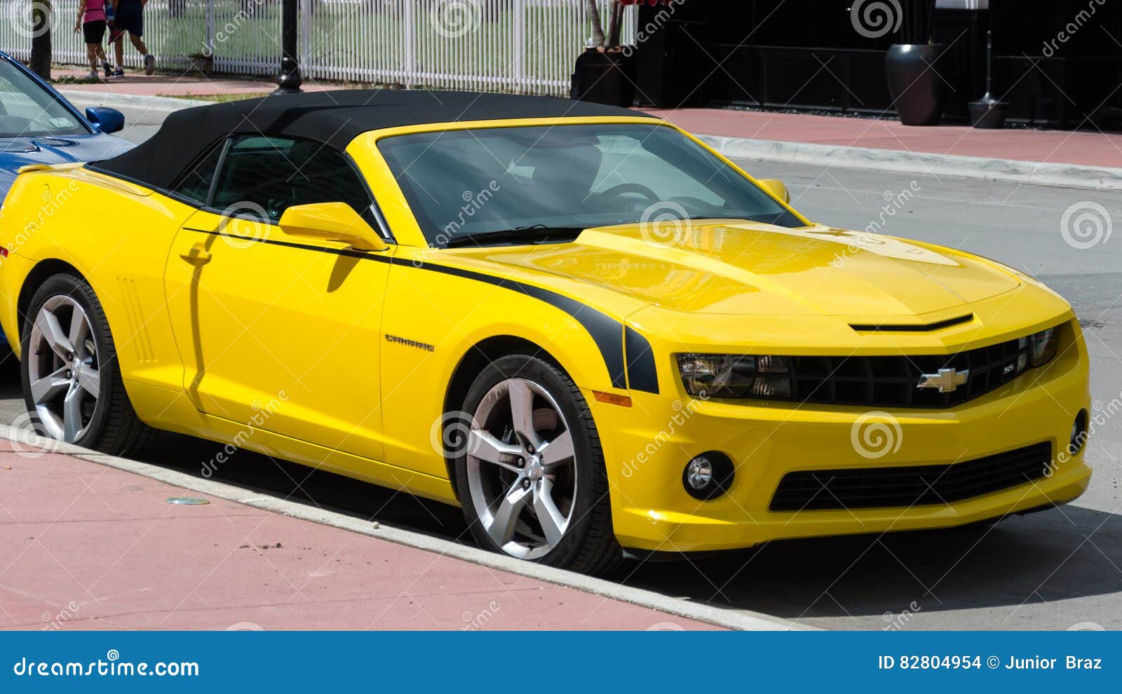 Yellow High Tech Chevrolet Camaro SS Convertible Editorial Stock Image -  Image of america, color: 82804954