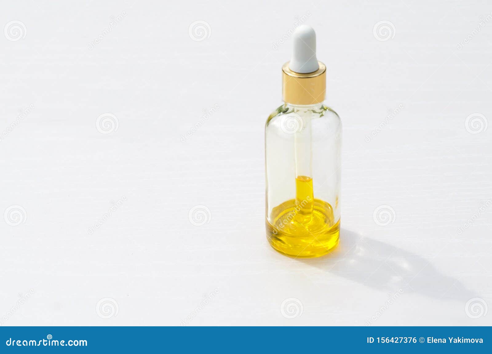 Download 2 062 Yellow Dropper Photos Free Royalty Free Stock Photos From Dreamstime Yellowimages Mockups