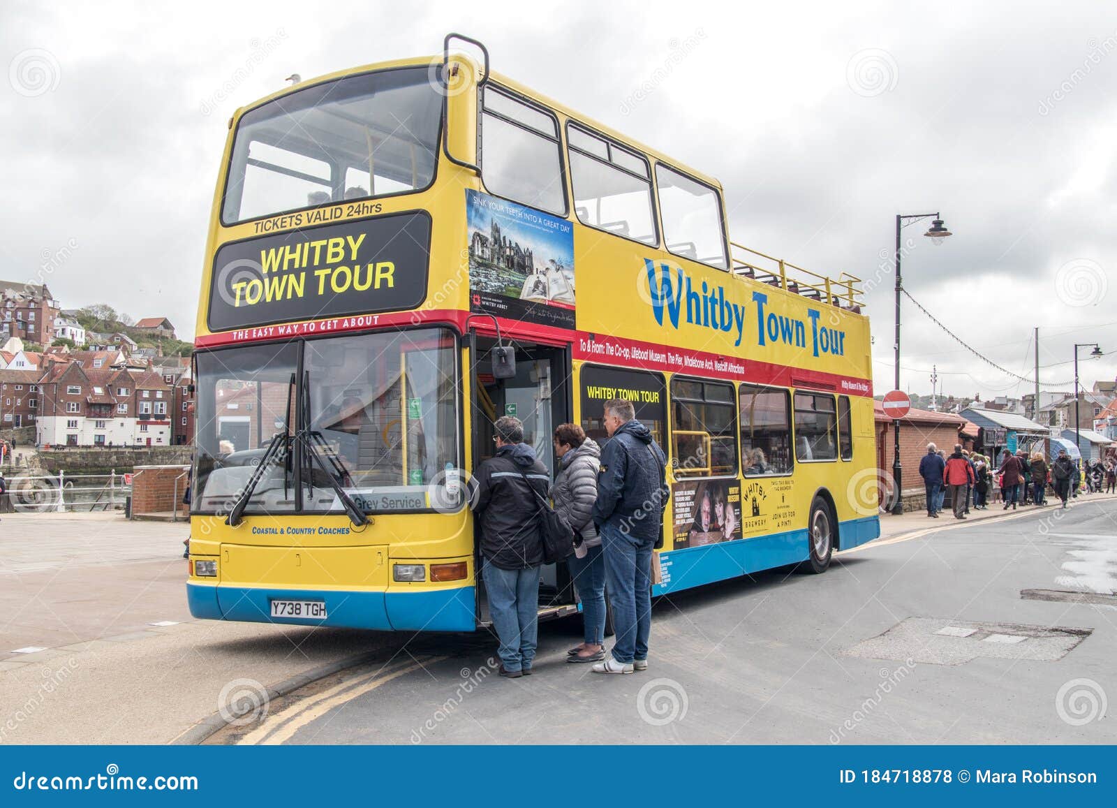 yellow bus tour whitby