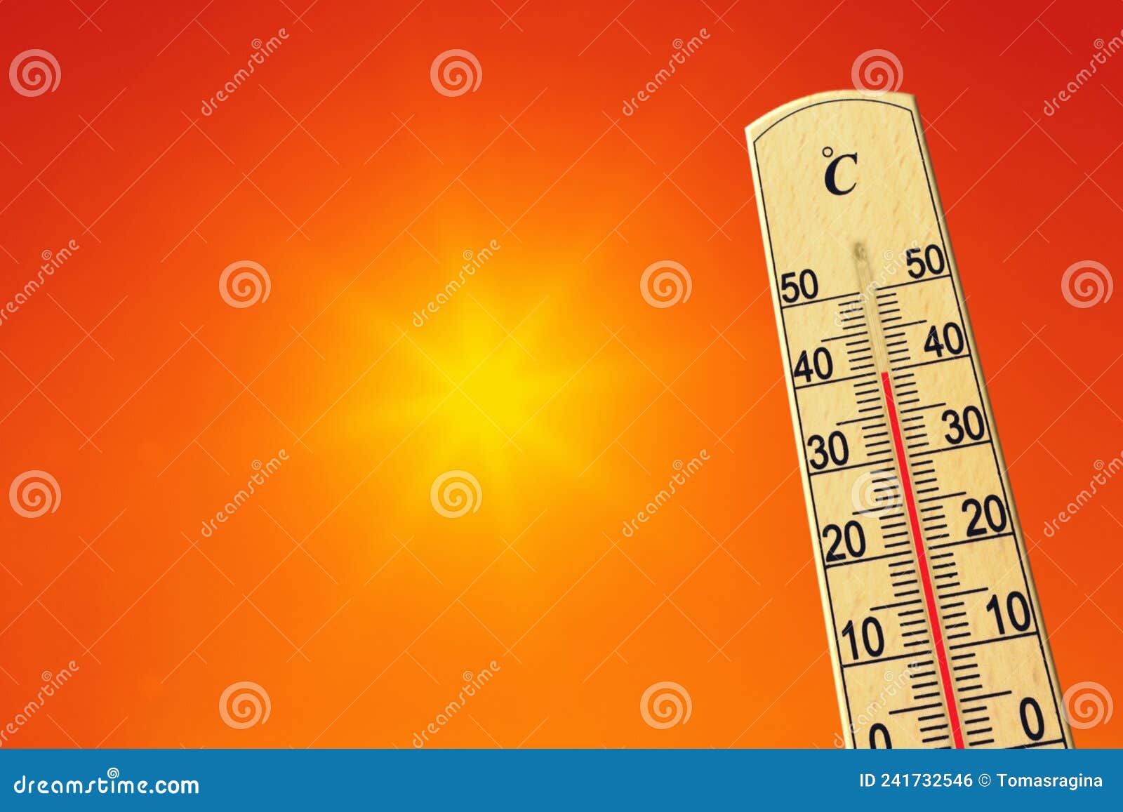 Thermometer Displaying High 40 Degree Hot Temperatures In Sun