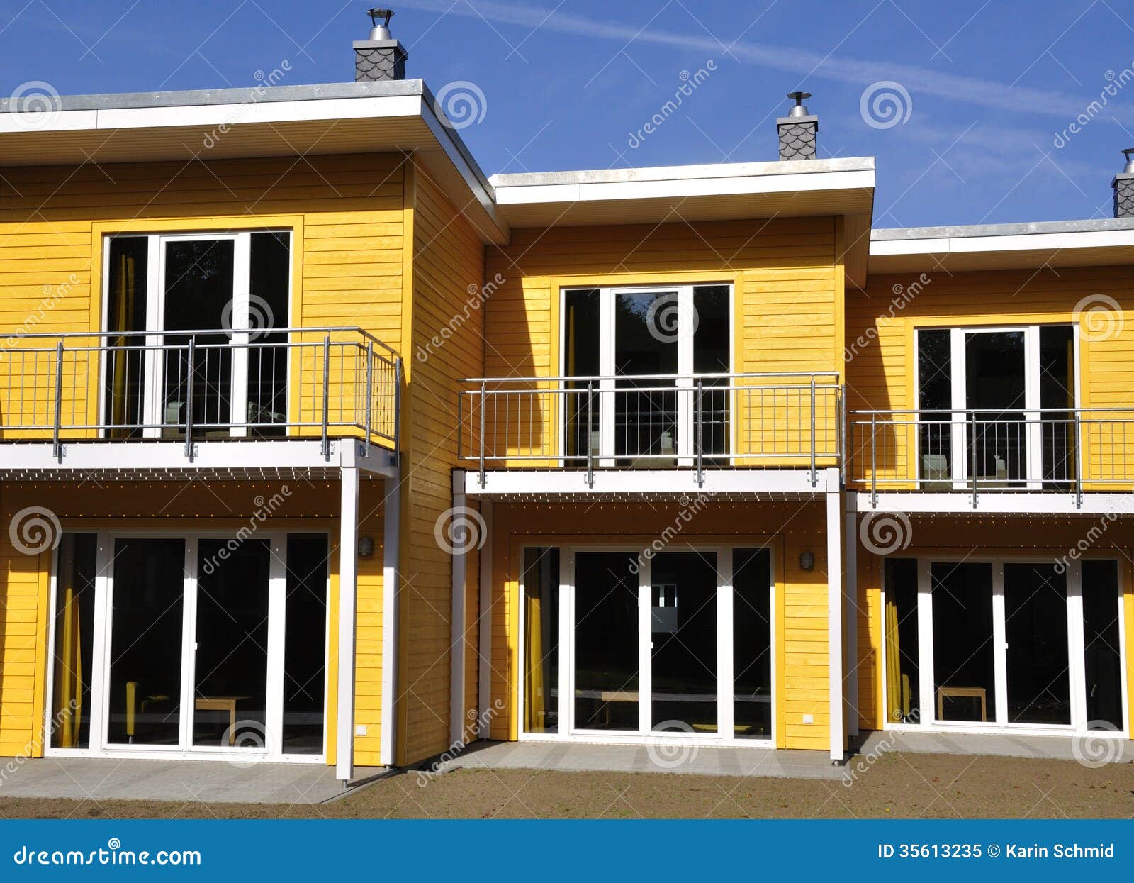 Yellow Terraced House Front view Royalty Free Stock Photo 