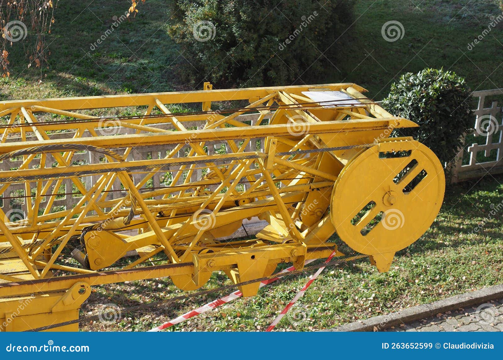 wange yellow crane tower