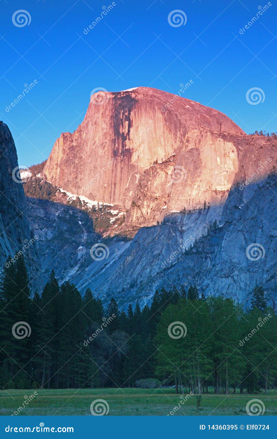 Yosemite Half Dome RoyaltyFree Stock Photo 86719815