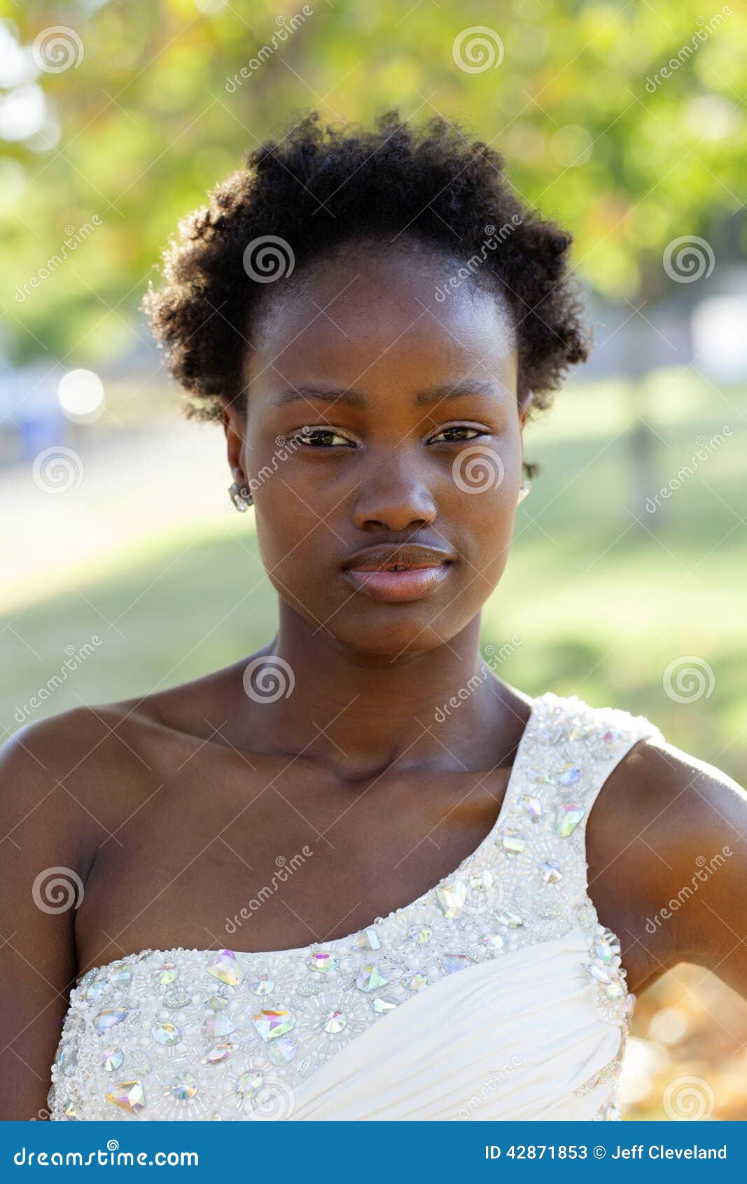 Naked afro american teen girl