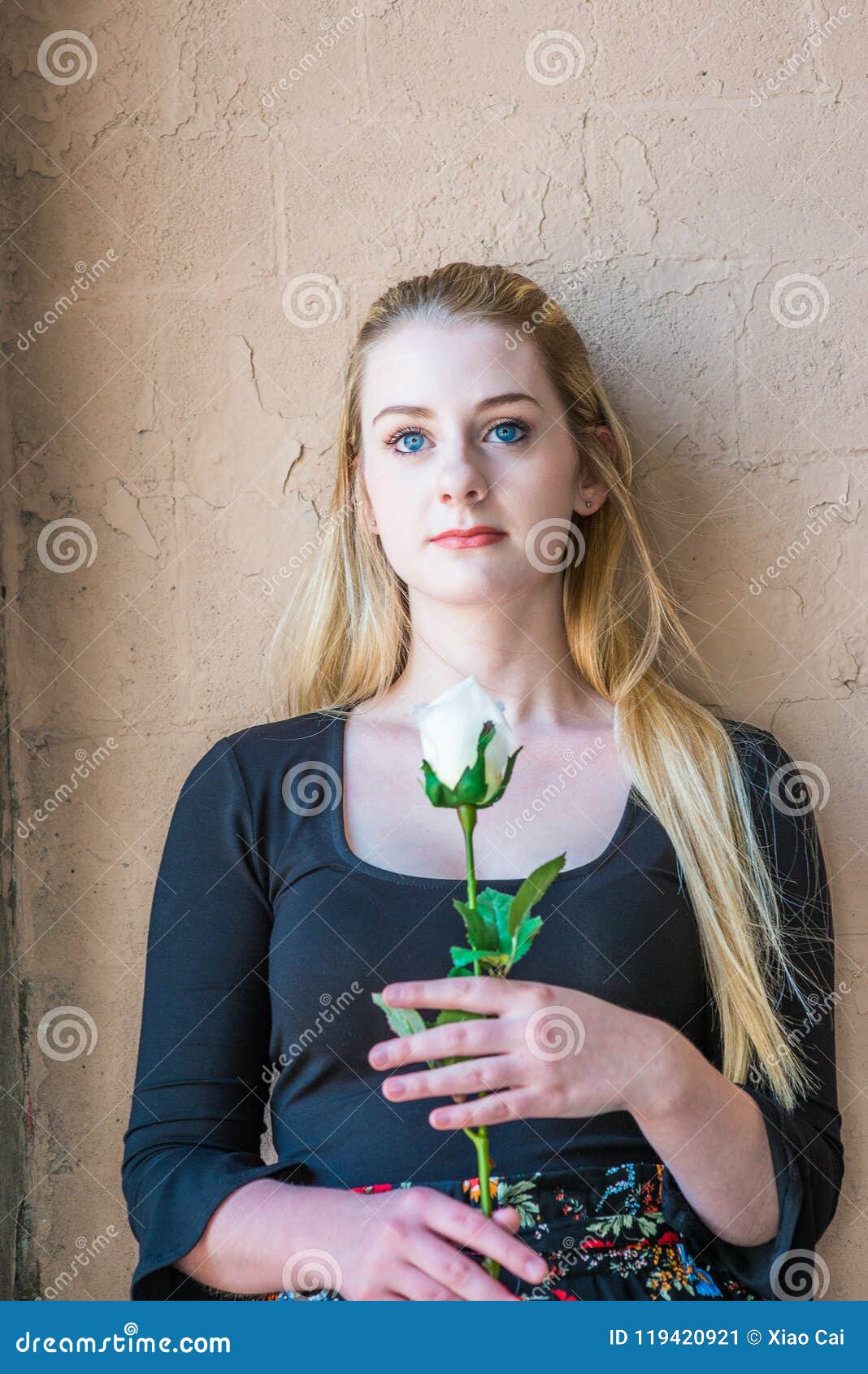 American Girl Long Hair in Blonde