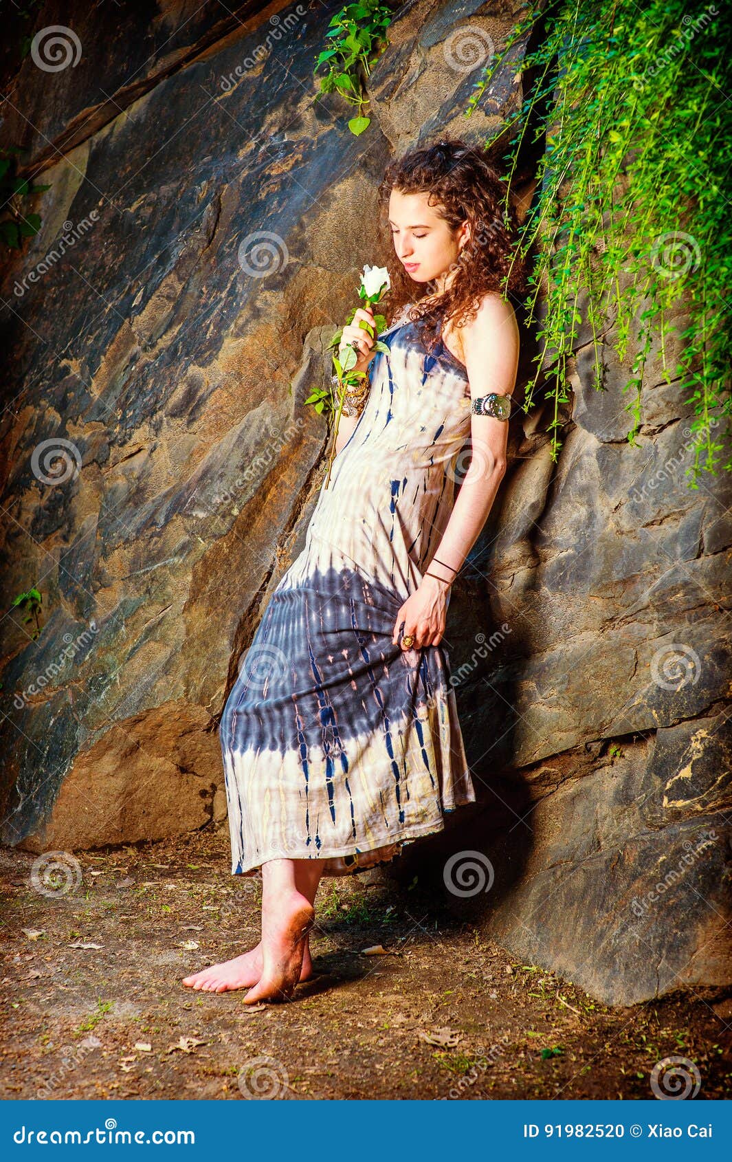 https://thumbs.dreamstime.com/z/young-american-woman-missing-you-white-rose-new-york-girl-dressing-patterned-long-dress-bracelet-barefoot-beautiful-91982520.jpg