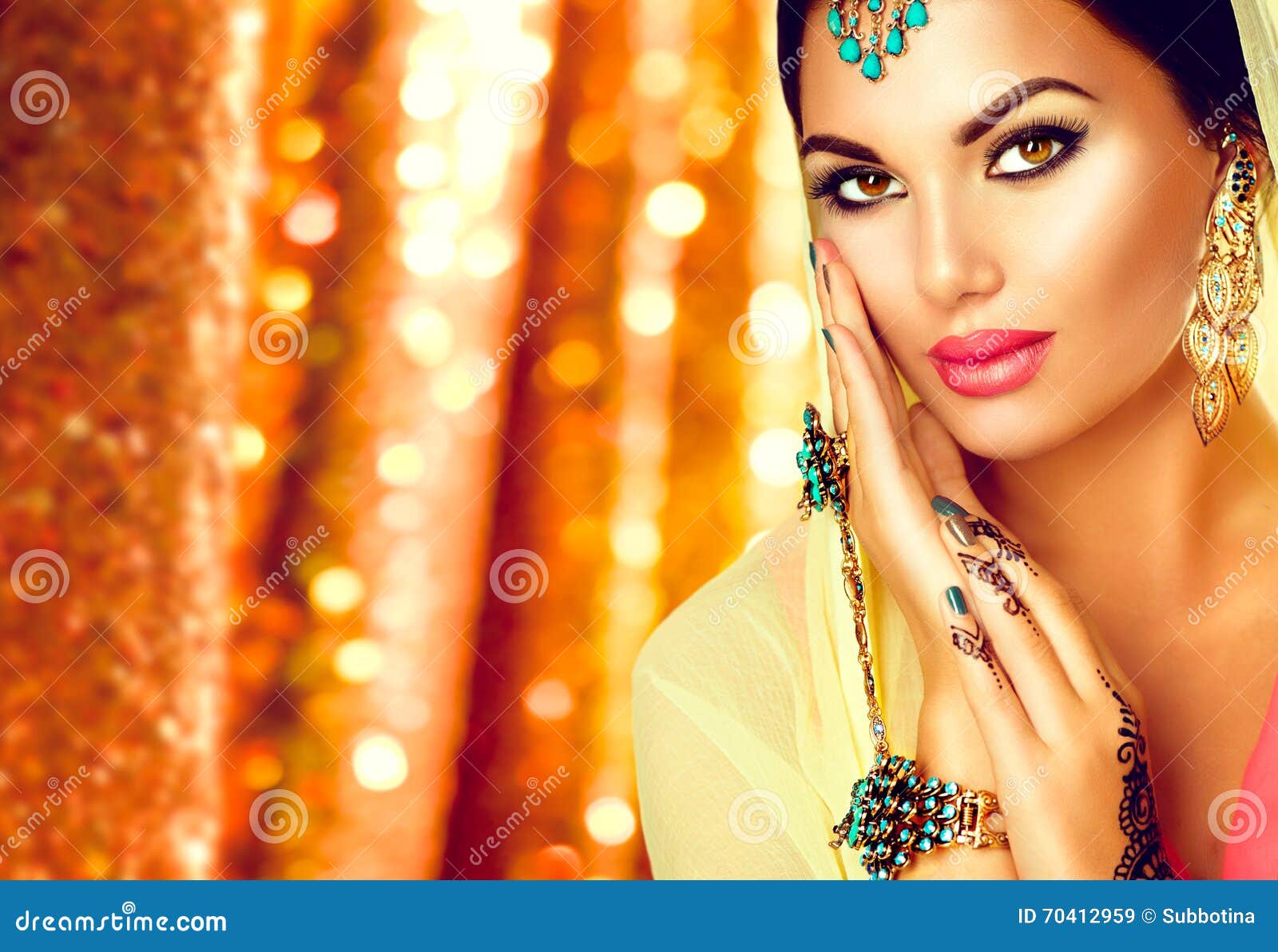 Young Arabian Woman with Mehndi Tattoo and Perfect Make-up Stock Image -  Image of elegant, culture: 70412959
