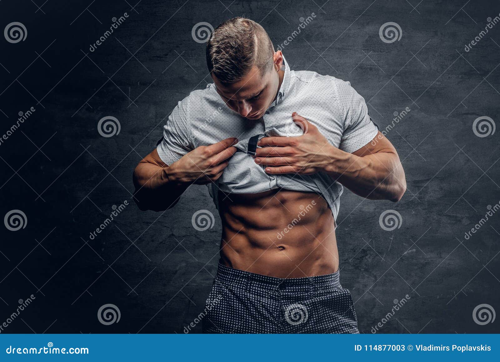 199,200+ Six Pack Abs Stock Photos, Pictures & Royalty-Free Images