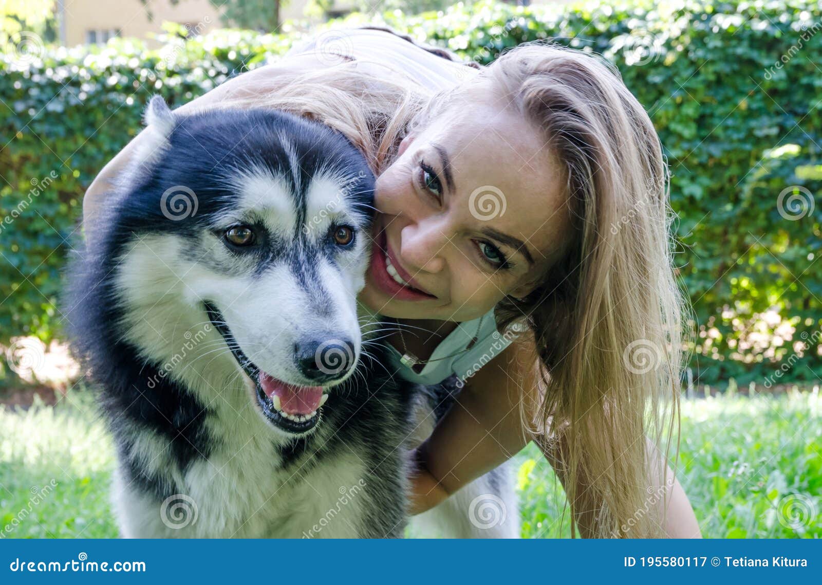 1. "Husky blonde hair selfie with blue eyes" - wide 3