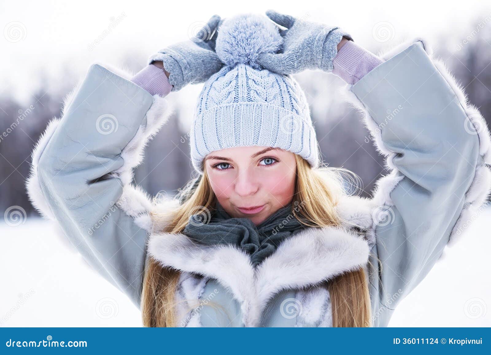 The Young Beautiful Girl Is Photographed In The Cold The Young Beautiful Girl Is Photographed In The Cold