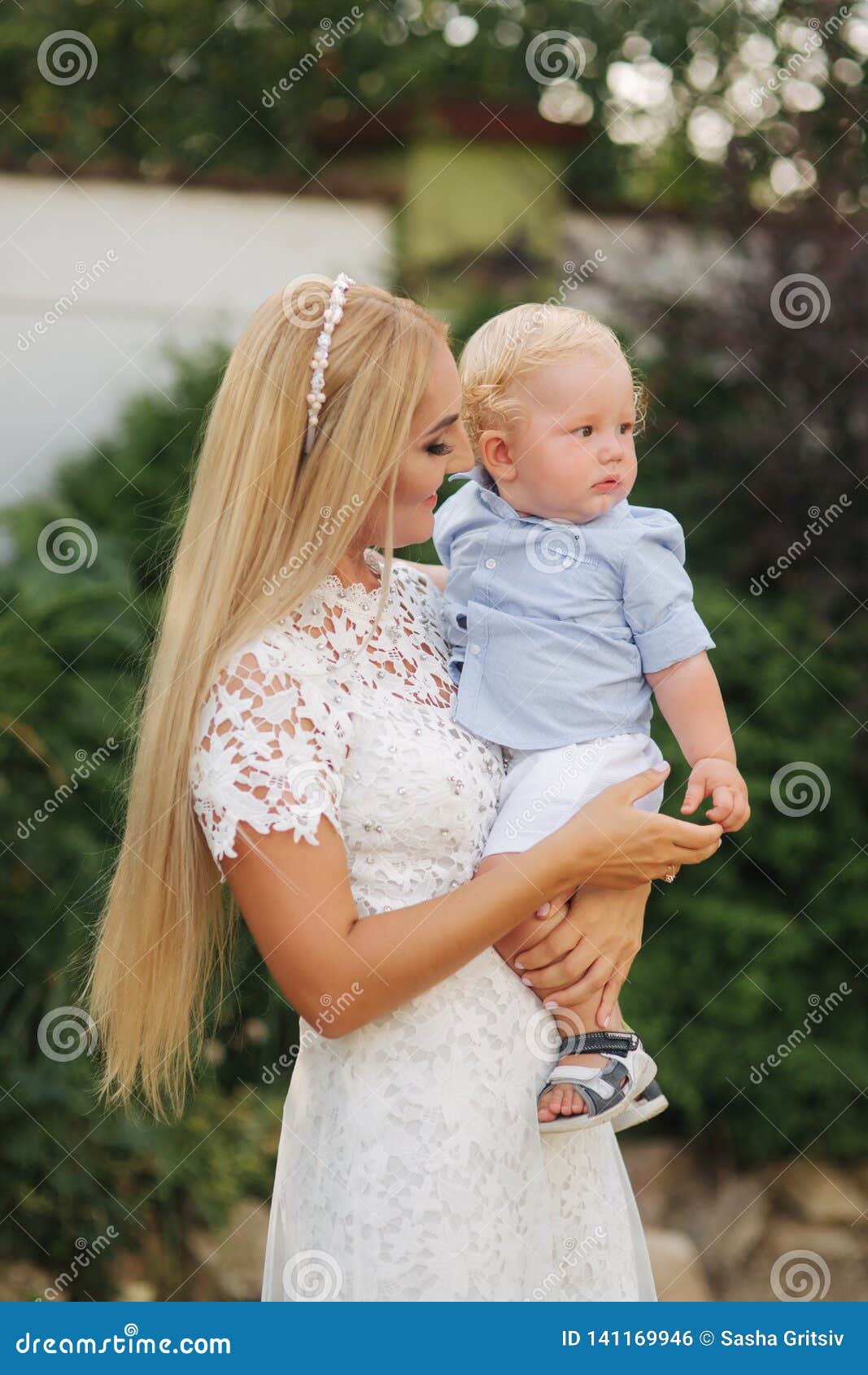 Young Blond Hair Mom Play with Son Outside. Little Boy with Blond Hair Stock Photo - Image of playing, parents: 141169946 Young Blond Hair Mom Play with Son Outside. Little Boy with Blond Hair Stock Photo - Image of playing, parents: 141169946