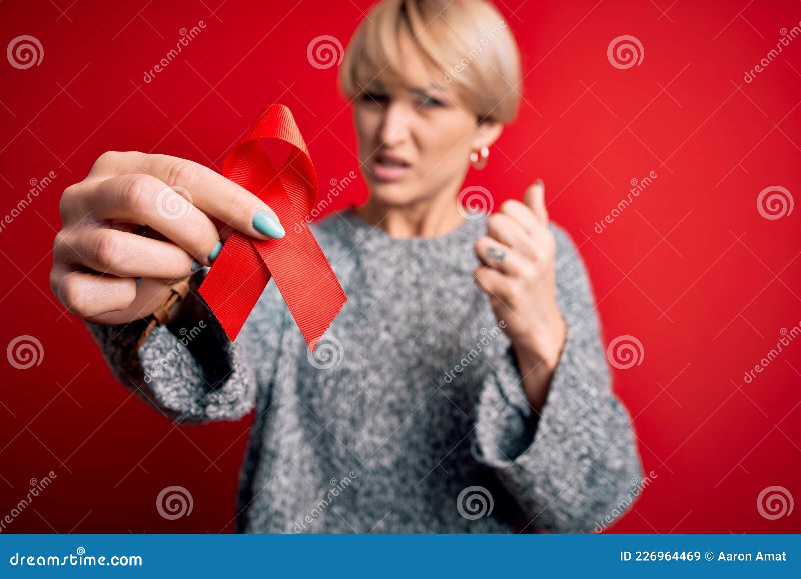 Blonde Hair and HIV Immunity: What's the Connection? - wide 3