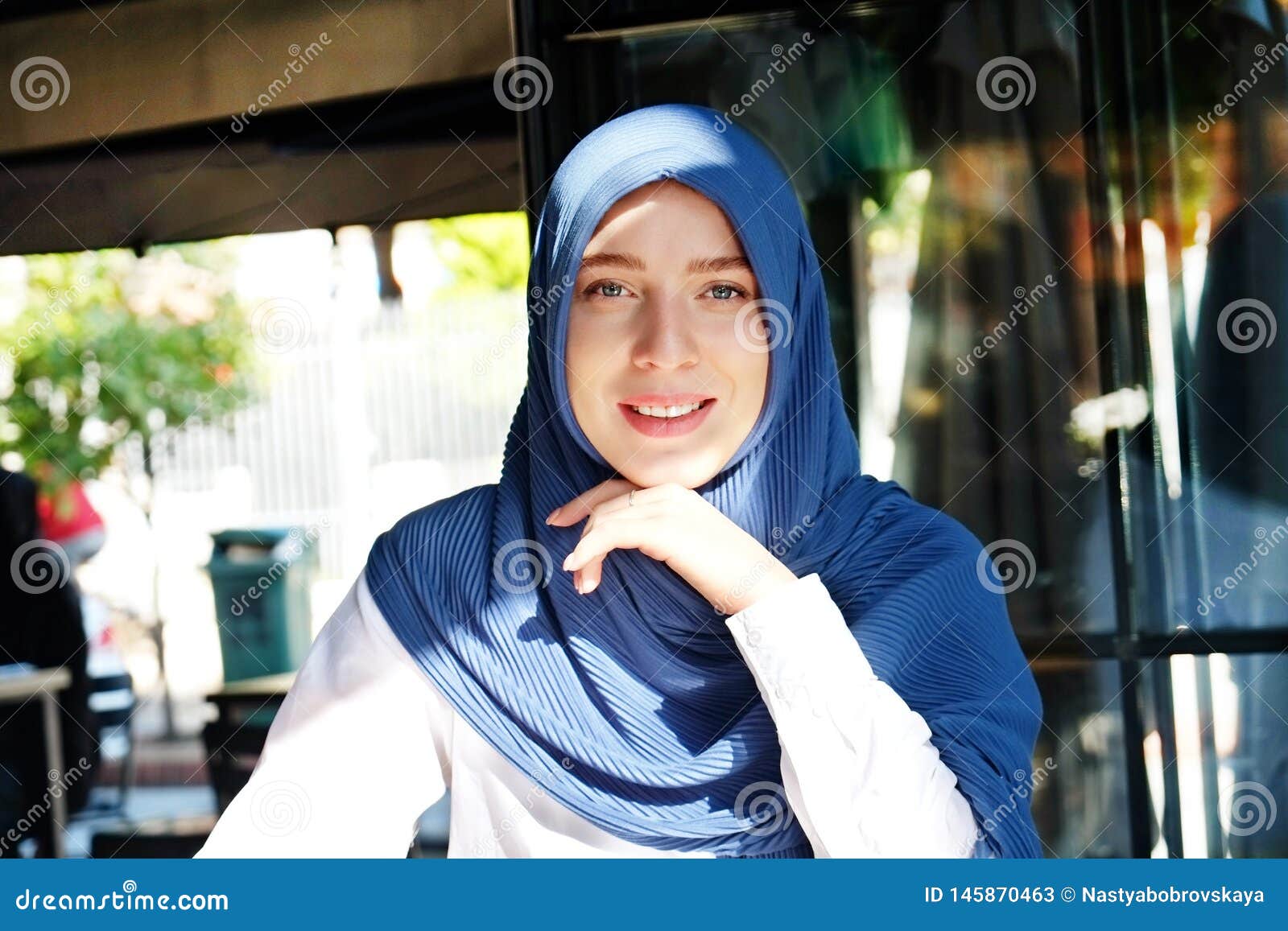 40+ Koleski Terbaik Hijab Wallpaper Hipster Girl Muslimah ...