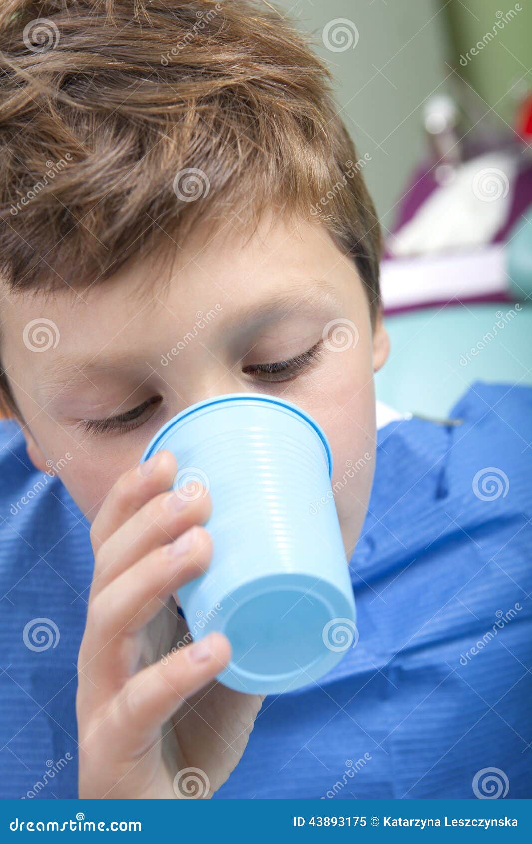 Young boy at the dentist stock image. Image of hygiene 43893175