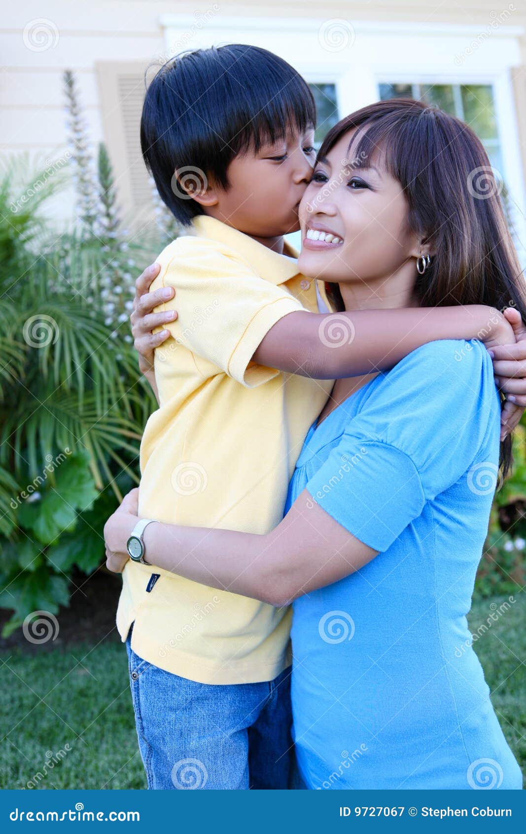 Teen Boys Kissing