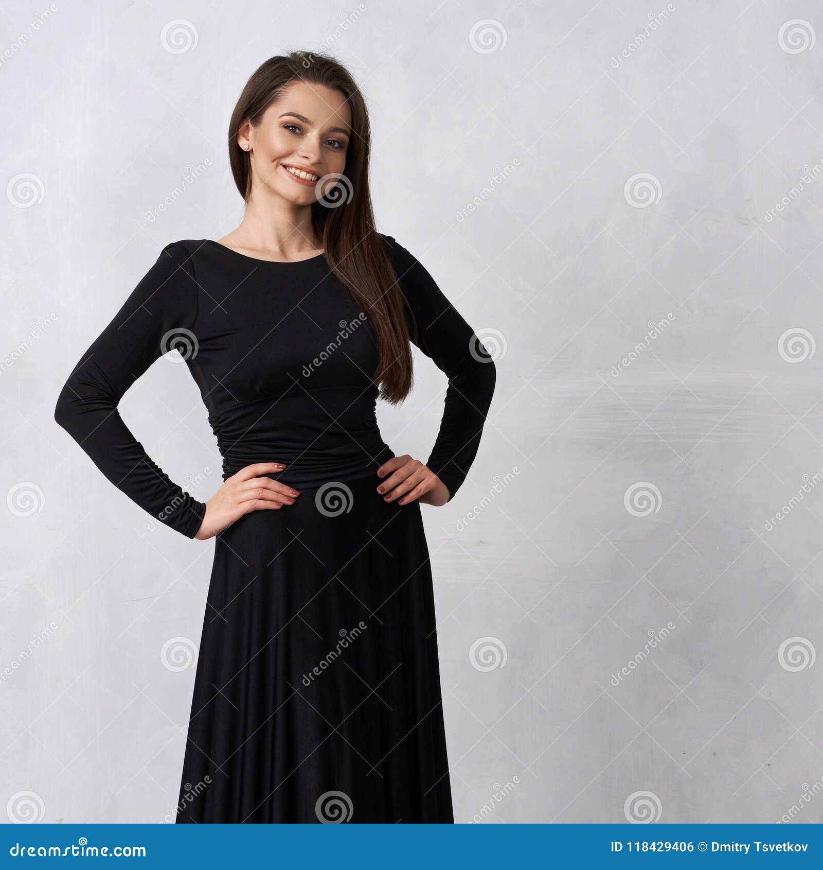 glamour girl maxi dress in black