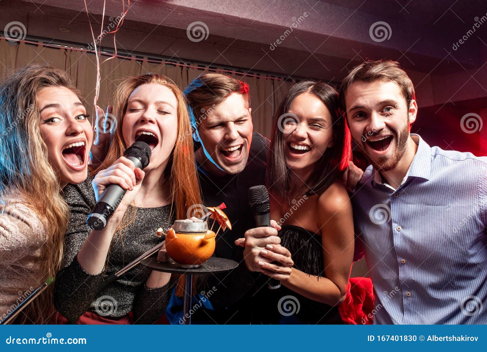 Karaoke Club, Sing in Karaoke Stock Photo - Image of mike, beautiful:  167401830