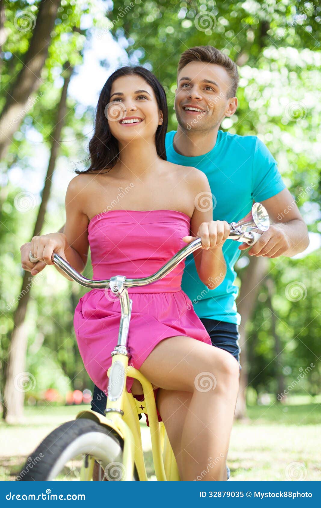 Young Couple Biking Stock Image Image Of Leisure Activity 32879035