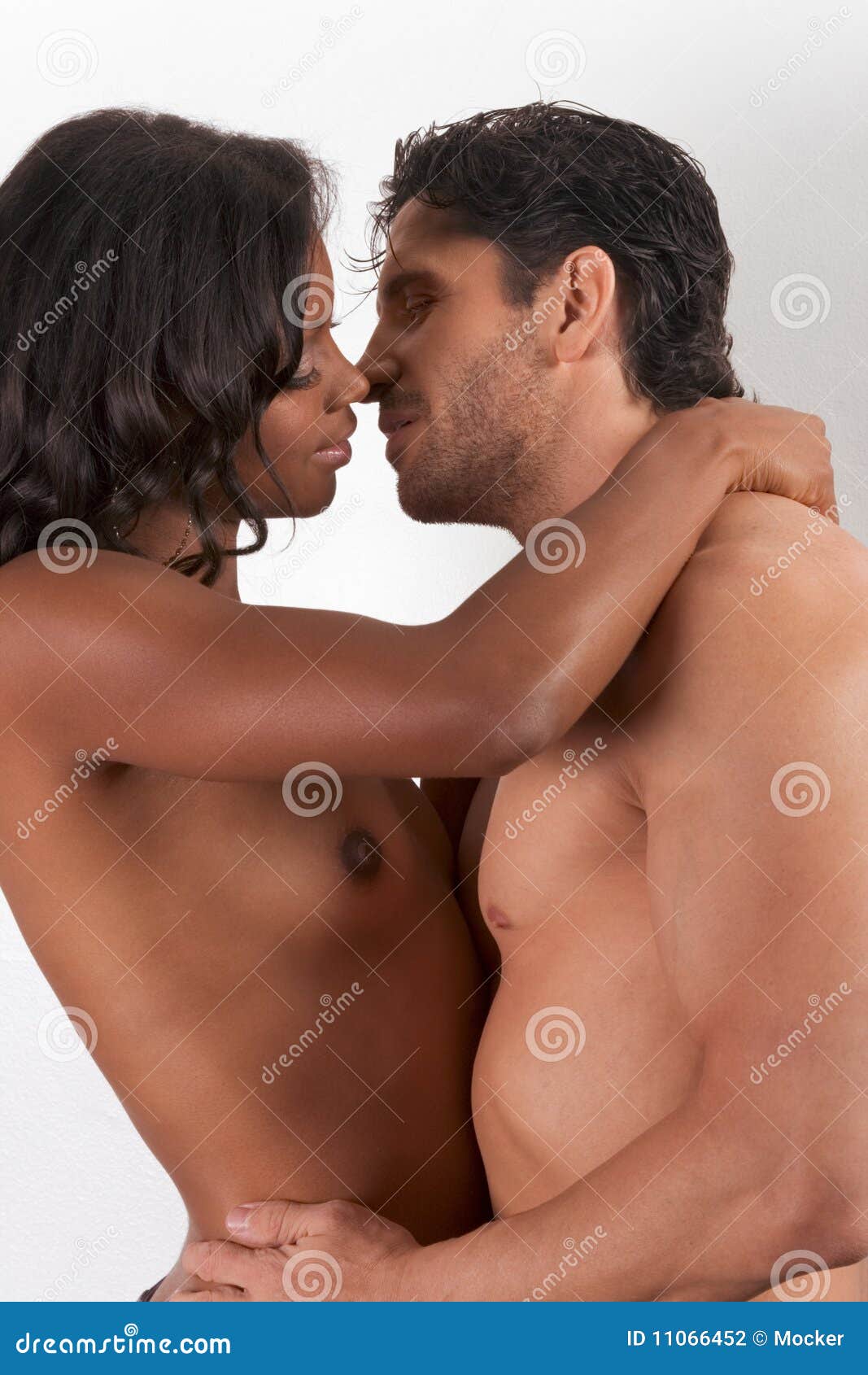 Naked women kiss man Naked photo