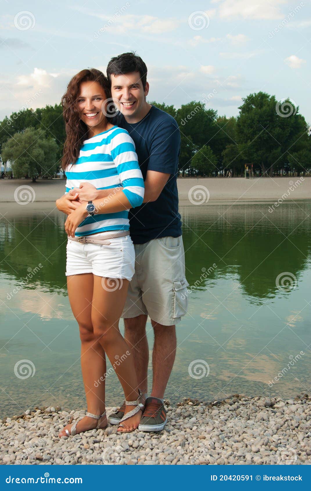 612,800+ Lifestyle Young Couple Stock Photos, Pictures & Royalty-Free  Images - iStock | Lifestyle couple