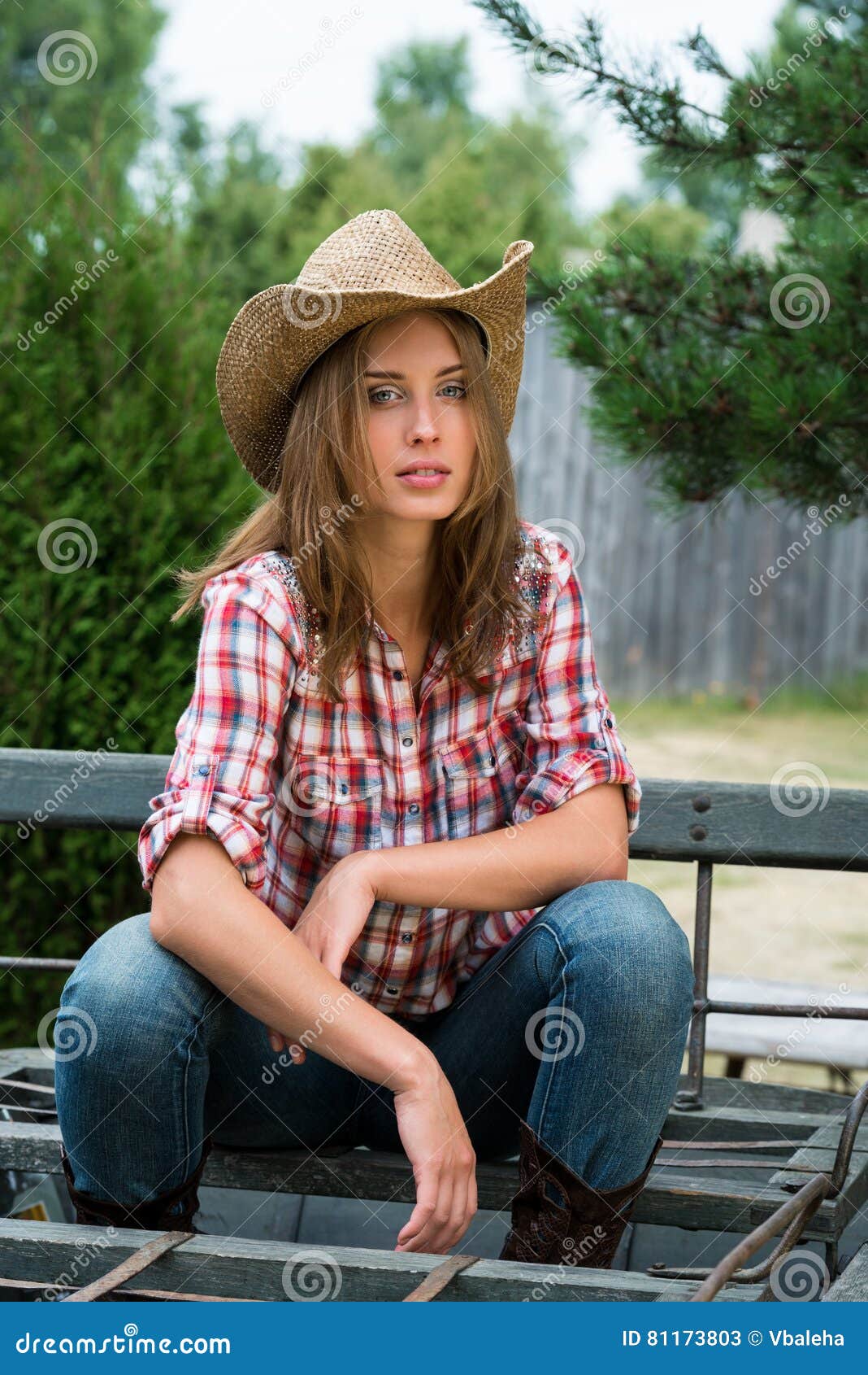 Young cowgirl in hat stock image. Image of look, cute - 81173803