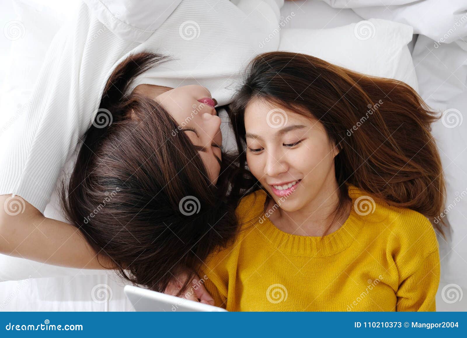 Happy Lesbian Porn - Cute Happy Lesbians | Sex Pictures Pass