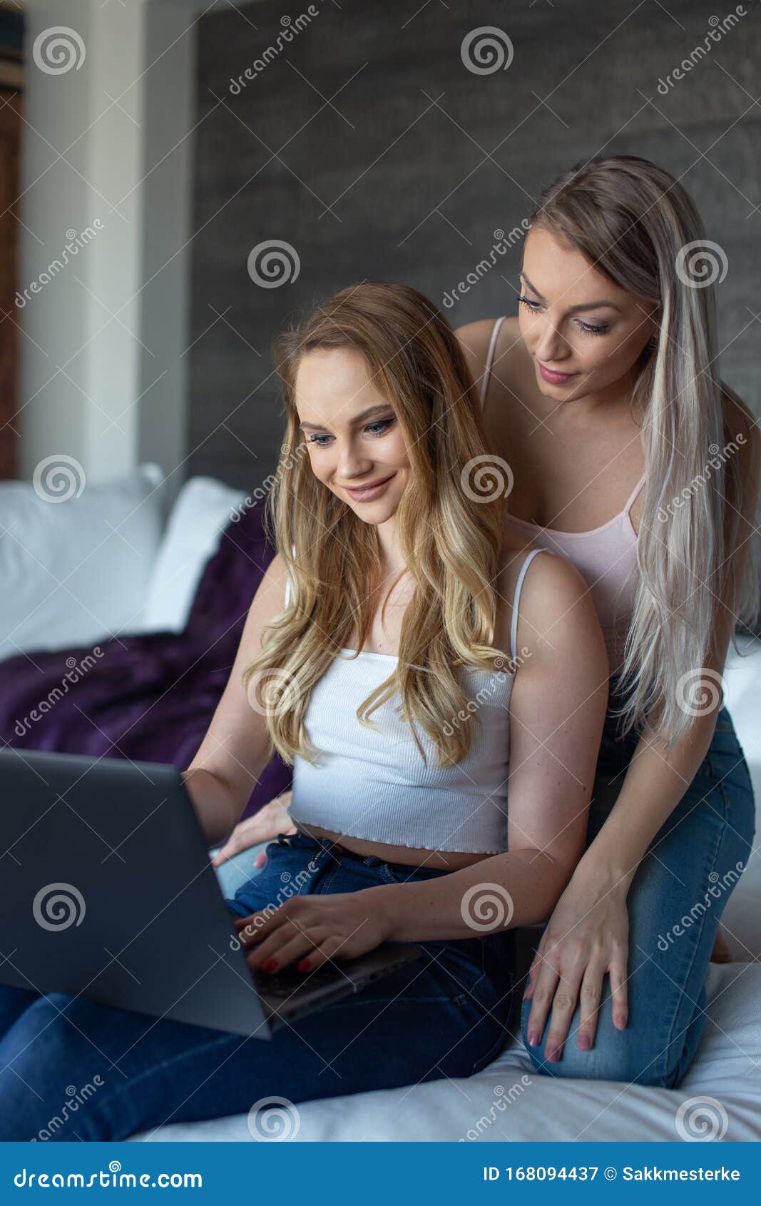 Lesbian Granny Massage