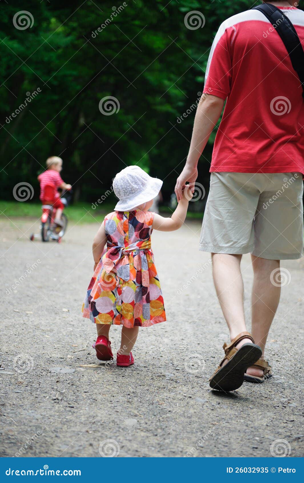 Dad With Daughter Walking Quality Porn