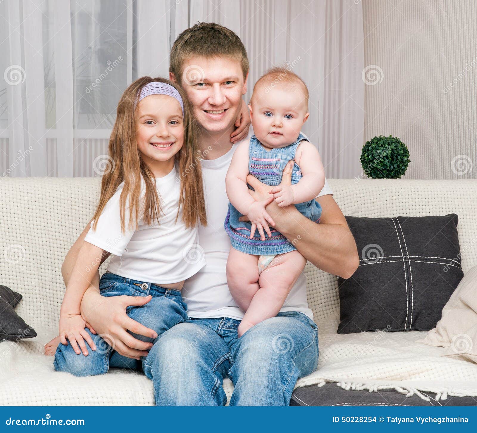 Young Father Two Daughters Stock Images Download 2,460 Royalty Free