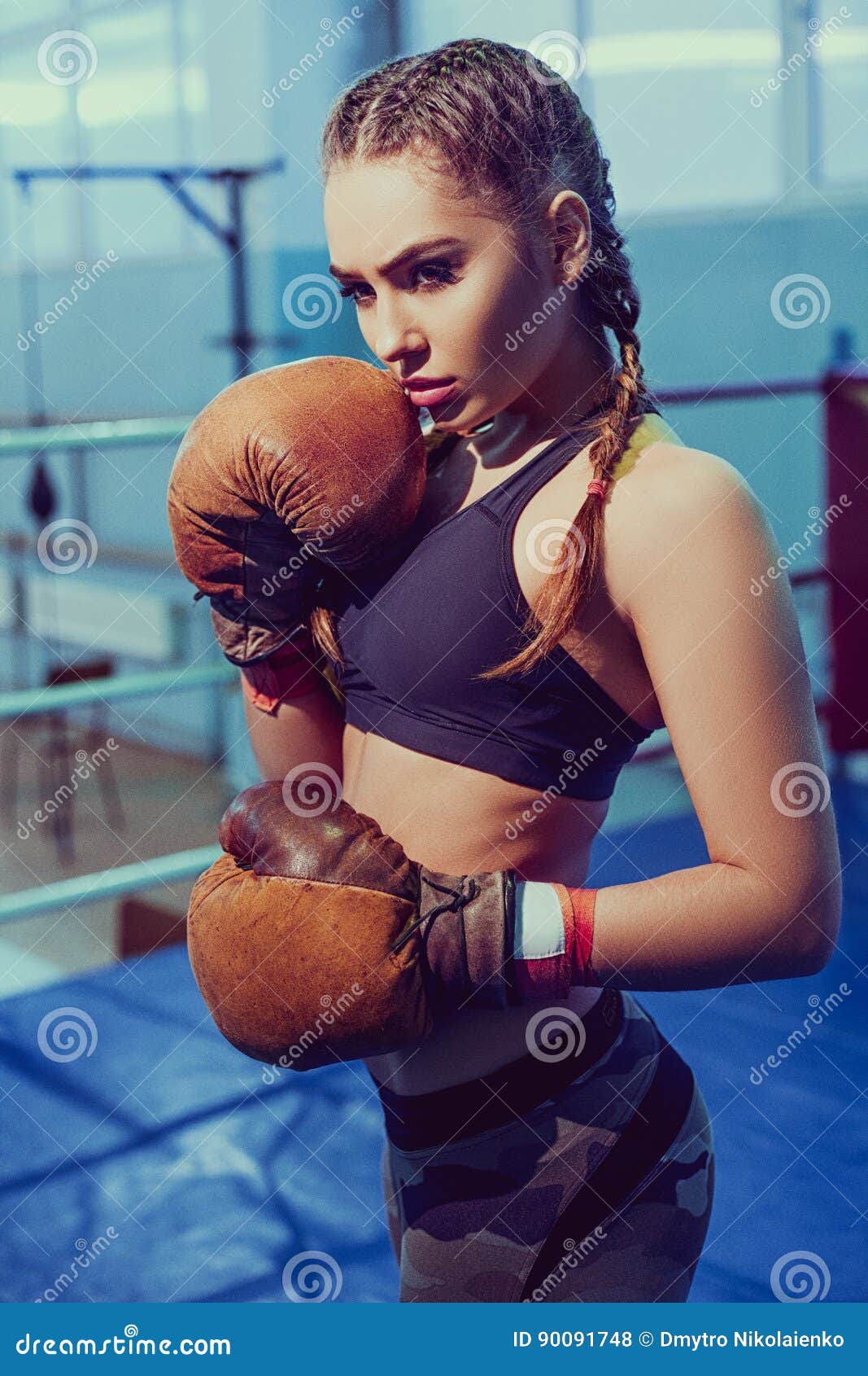 42,400+ Women Boxing Stock Photos, Pictures & Royalty-Free Images