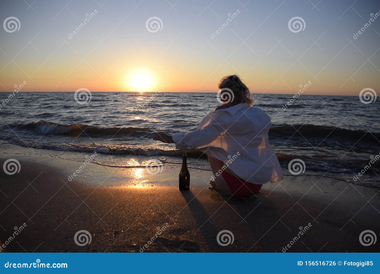 Girls Drunk On Beach