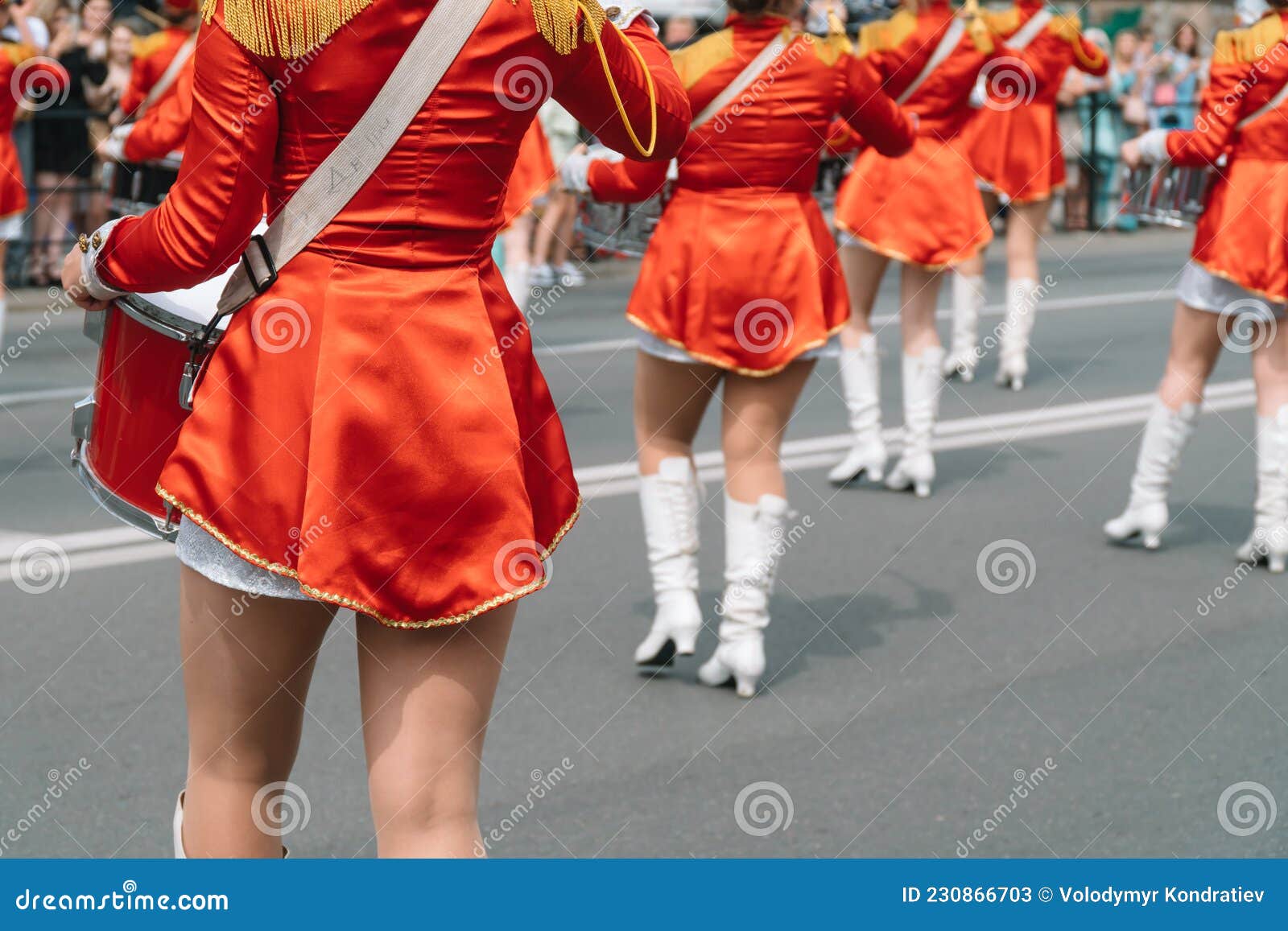 187 Photos de Petite Majorette - Photos de stock gratuites et libres de  droits de Dreamstime