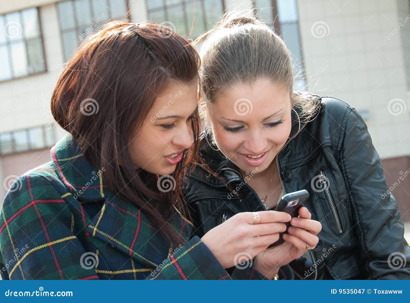 girls watching each other