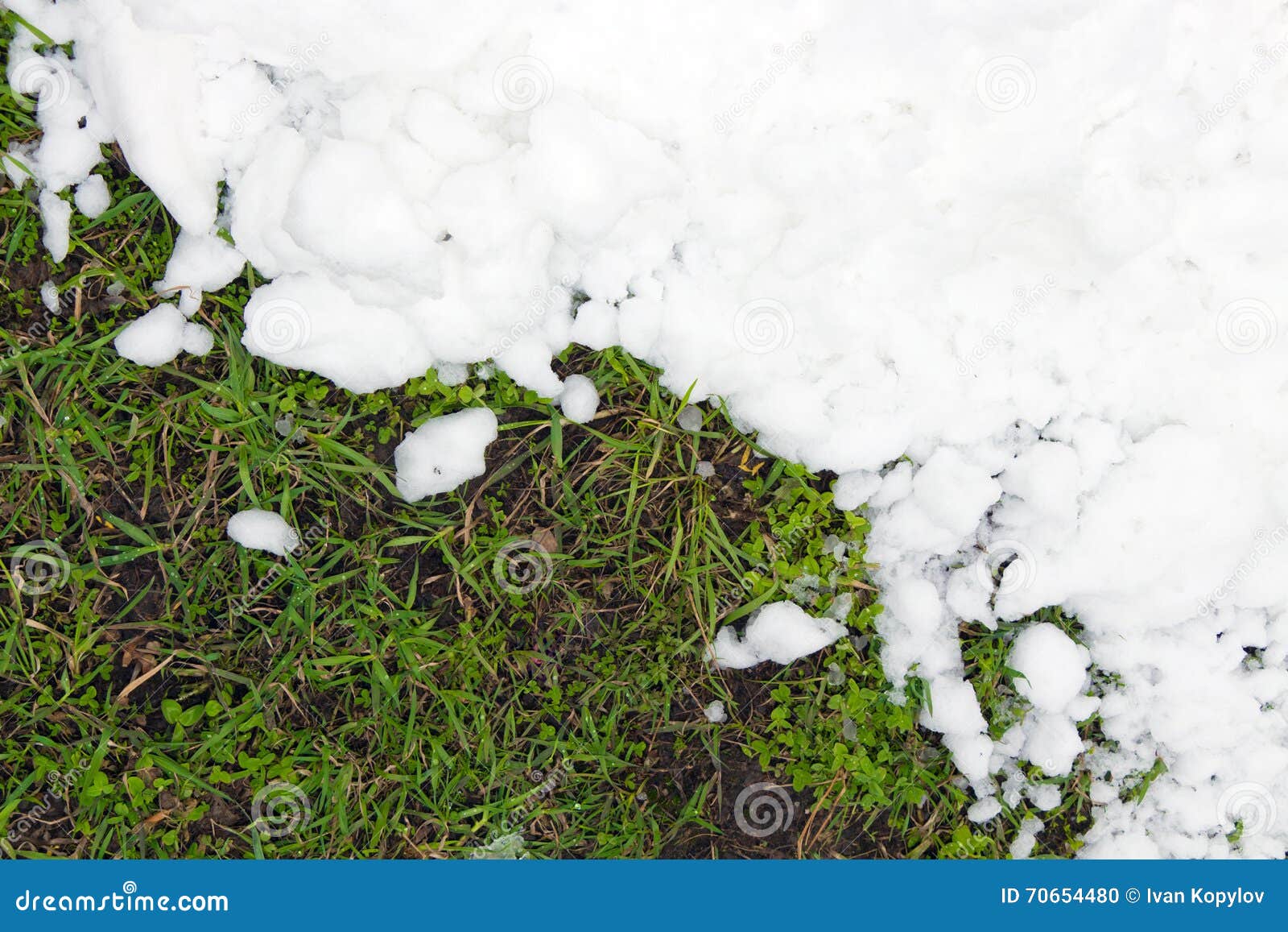 31,560 Pure White Snow Stock Photos - Free & Royalty-Free Stock Photos from  Dreamstime