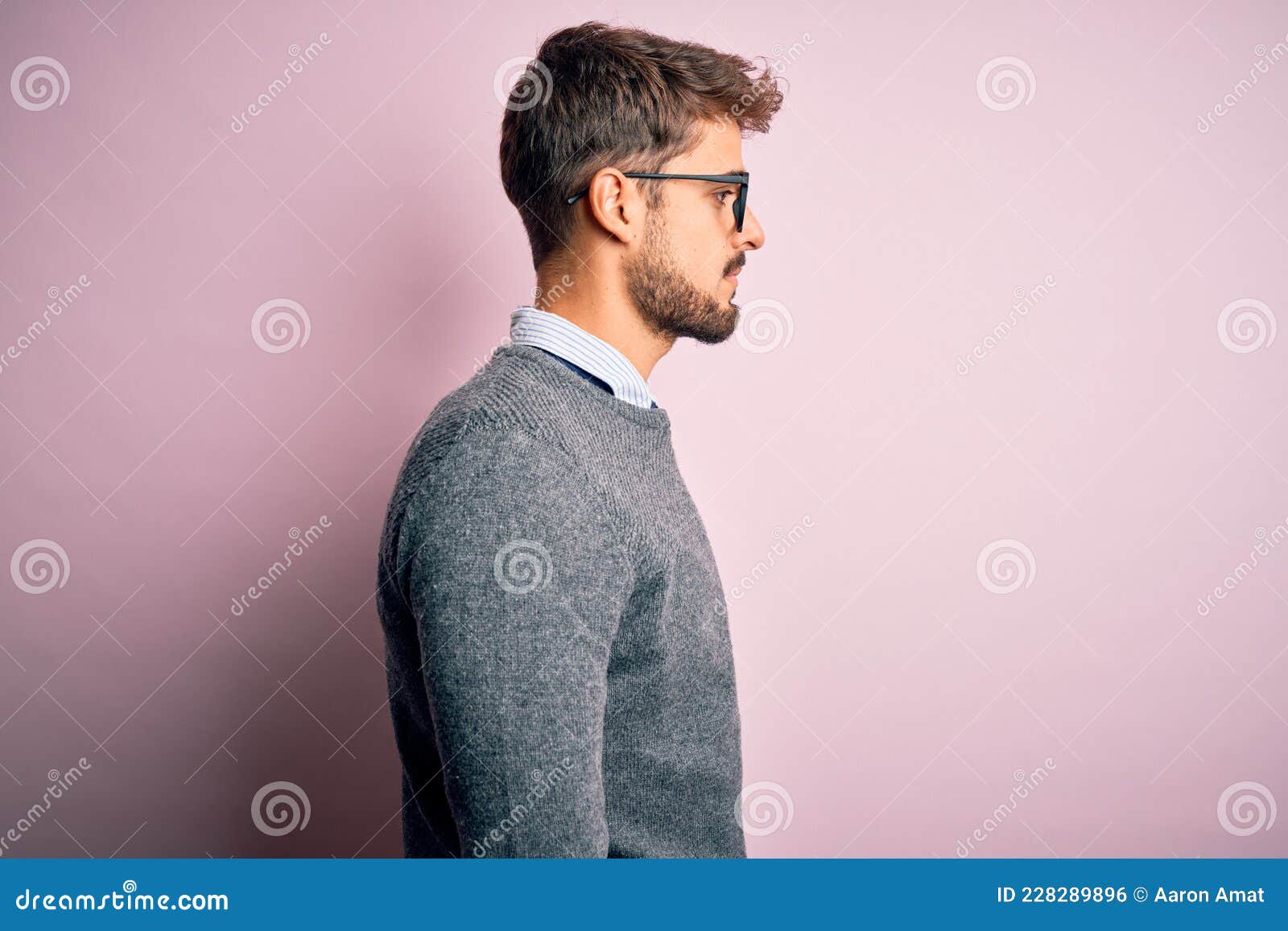 Side View Head Shoulders Black Man Chest Back Bare Neat Stock Photo by  ©Giulio_Fornasar 670967232