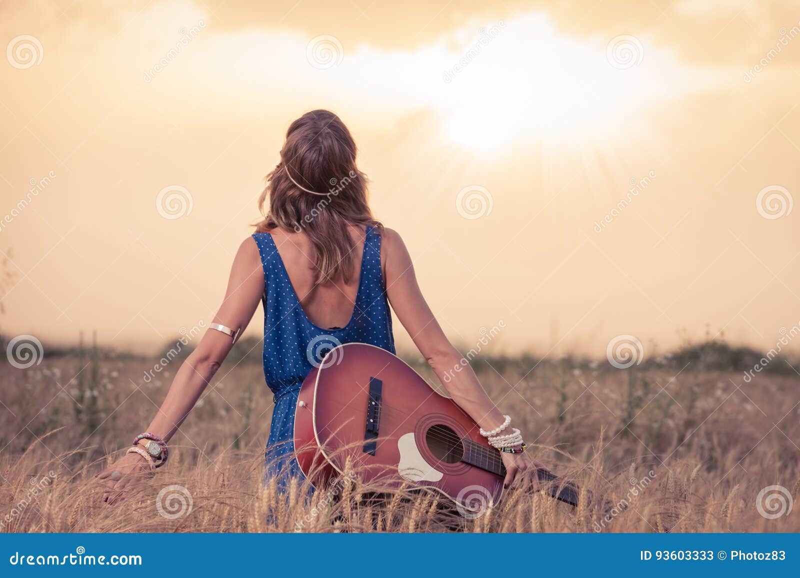 staring at the sun acoustic staring at the sun acoustic