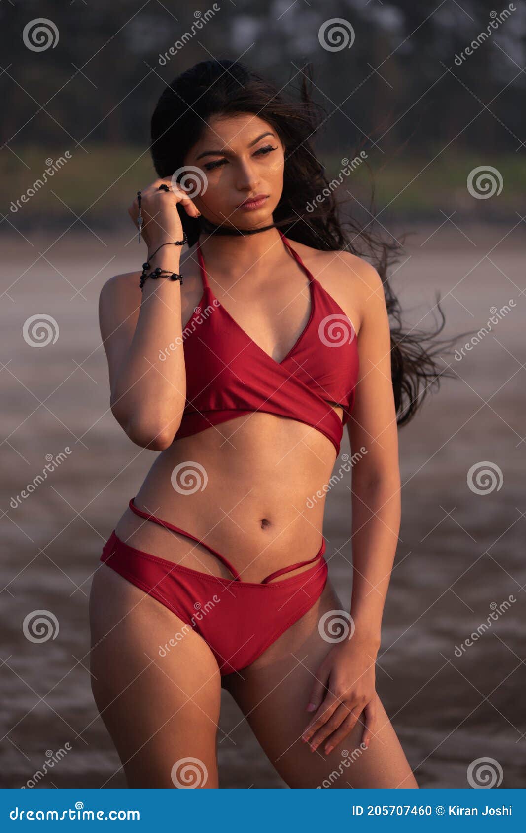 Koloniaal Blanco mineraal Young Indian Girl in Red Bikini Enjoying Her Vacation on Beach and Relaxing  on Beach Stock Photo - Image of enjoying, girl: 205707460