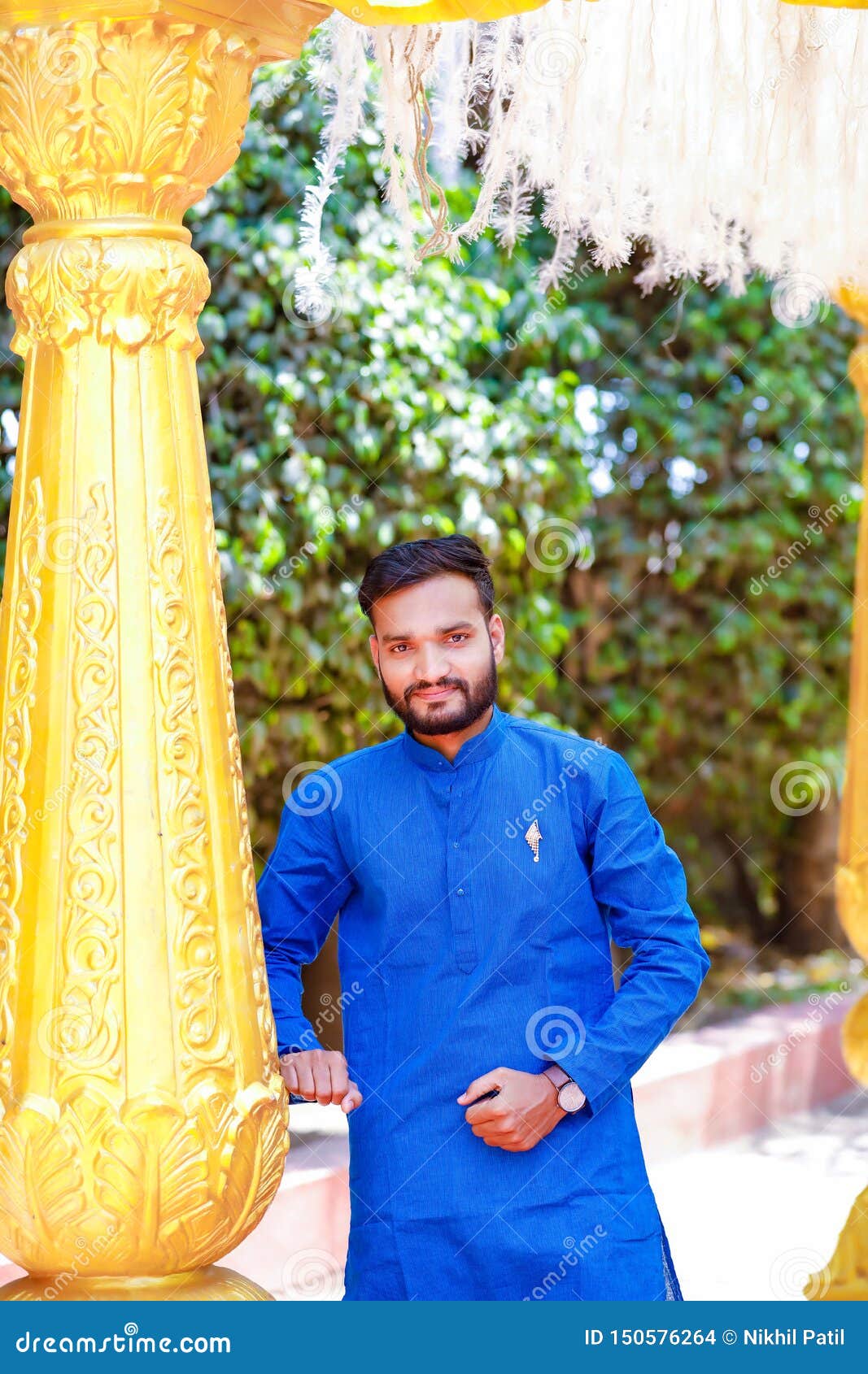 Young Indian Man in Traditional Wear Stock Photo - Image of lottery ...