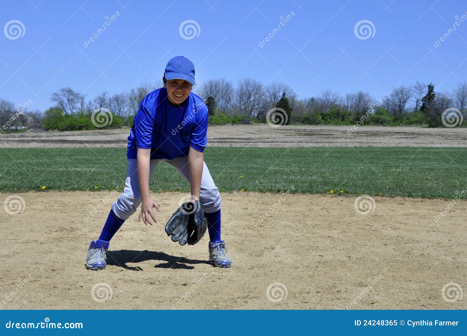 young infield baseball player