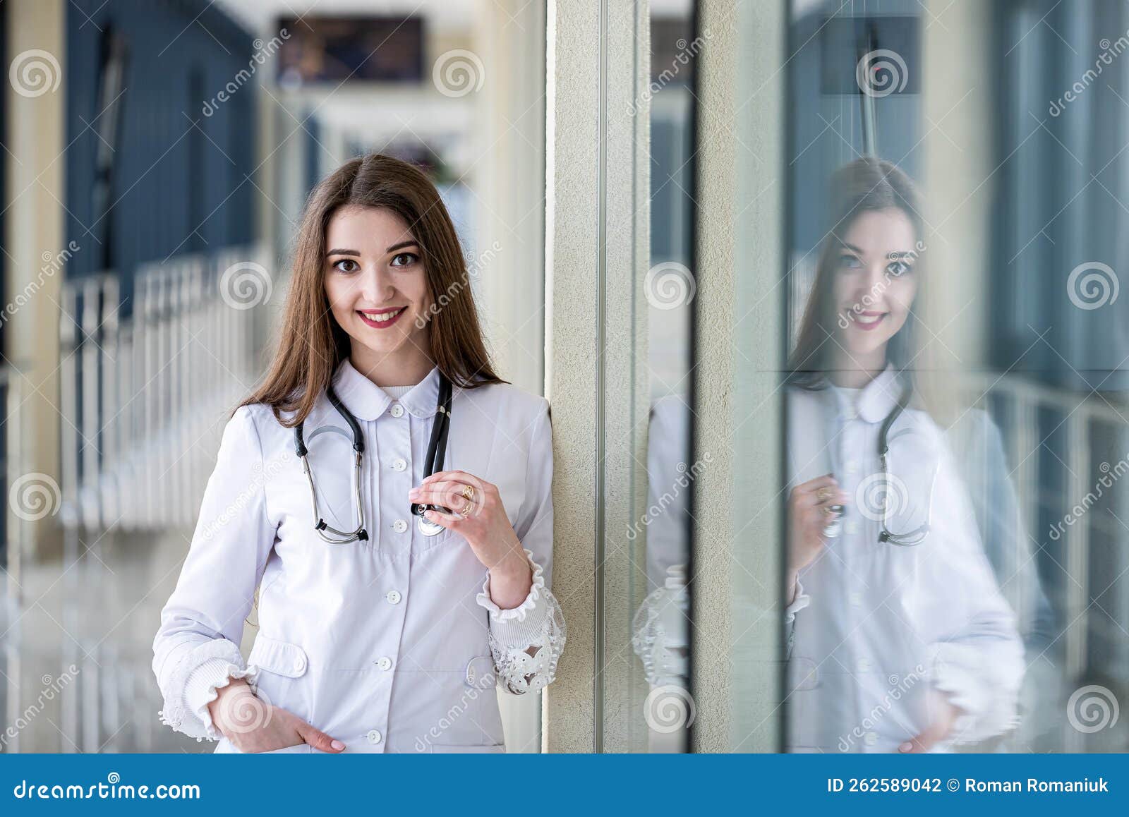 A doctor poses with his stethoscope, 4 August 2006. THE AGE Picture... News  Photo - Getty Images