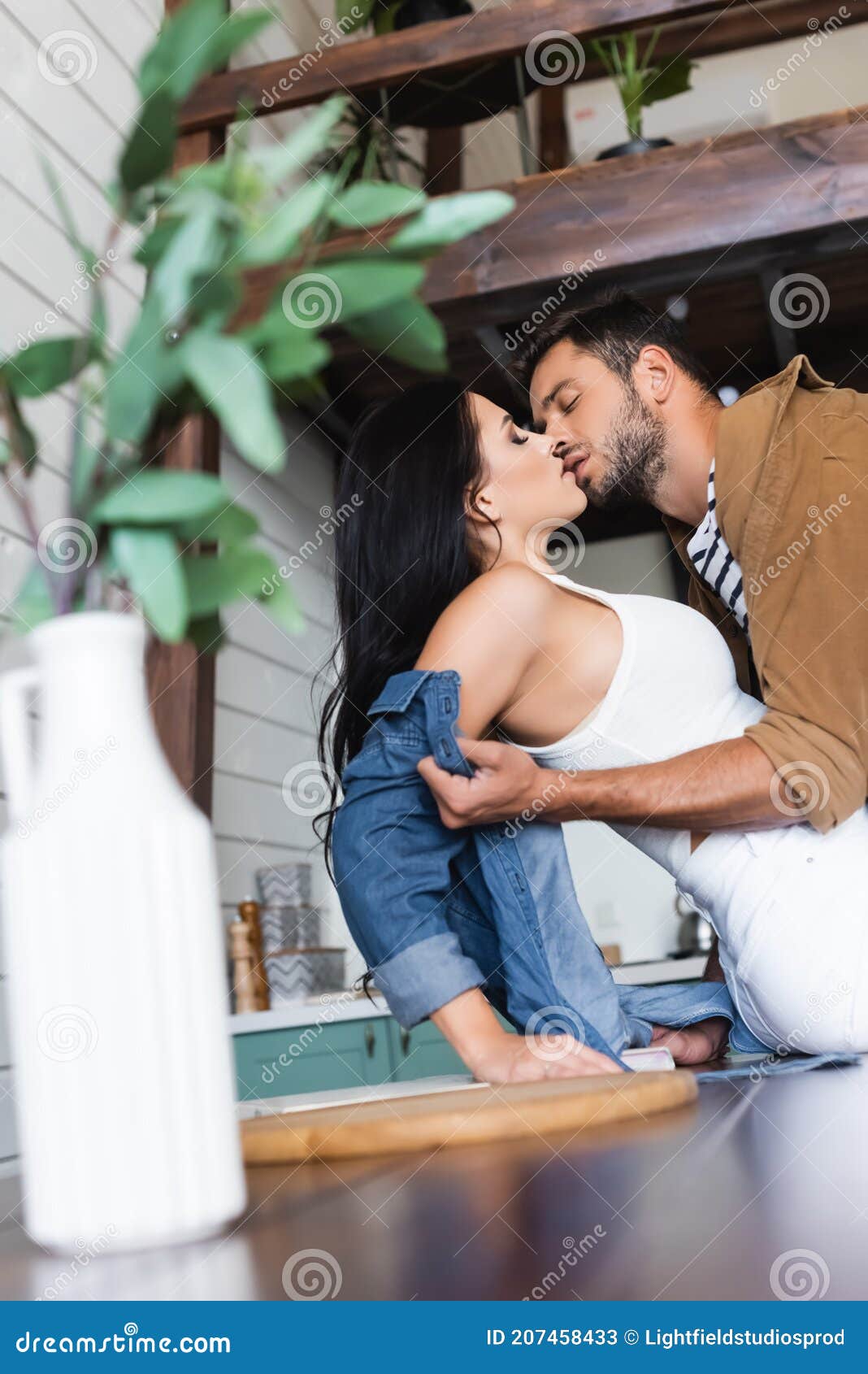 Boobs kissing