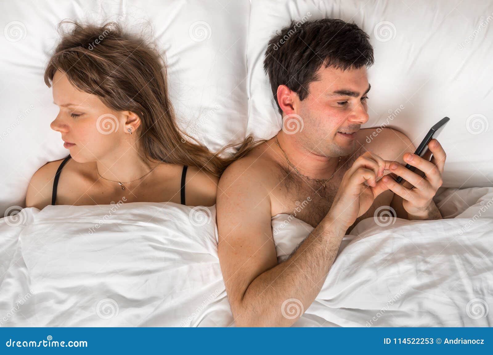 husband and wife before sleepnight