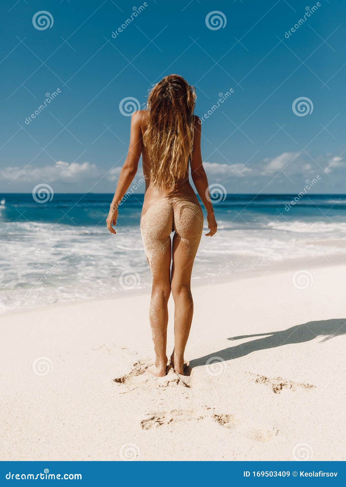 Young Naked Woman at Tropical Ocean Beach. Slim Model with Perfect Body  Stock Image - Image of pretty, lady: 169503409