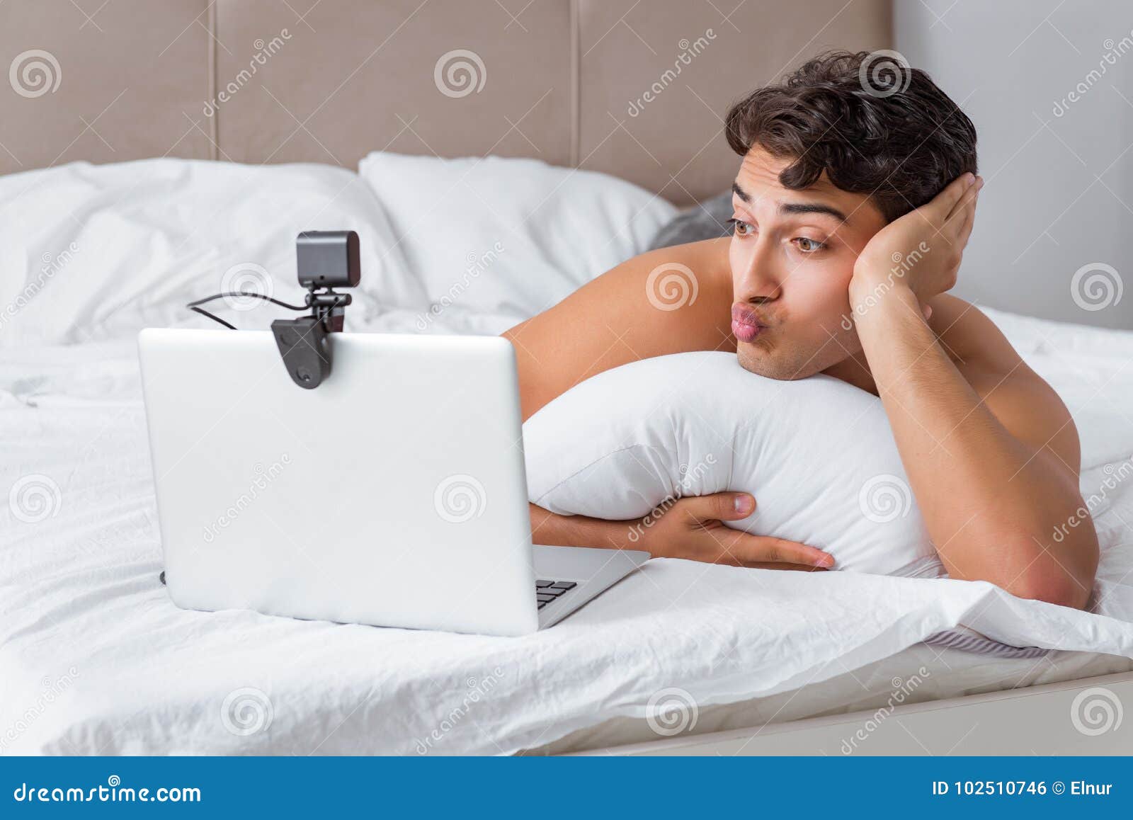 online dating as a man pics