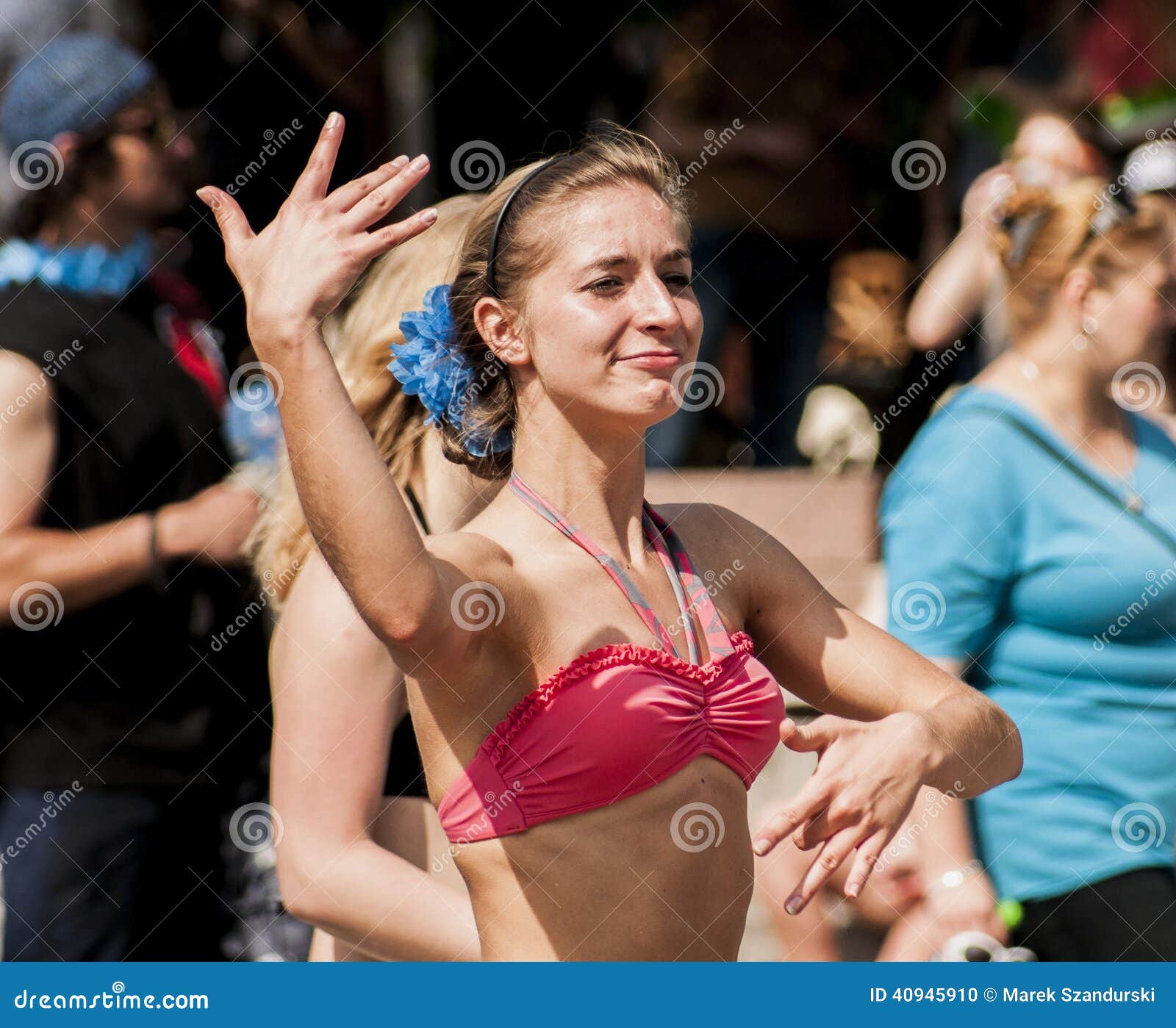 1300px x 1154px - Young and Student in a Swimwear Dance Zumba Class Editorial Image - Image  of active, audio: 40945910