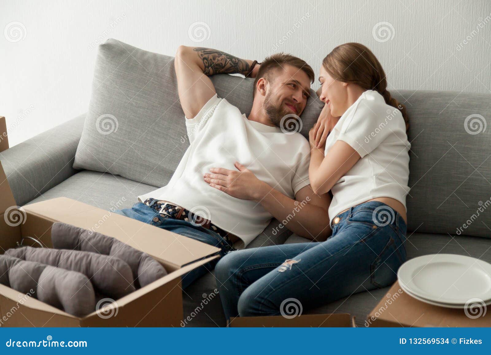 Teen Couple Does It On The Couch