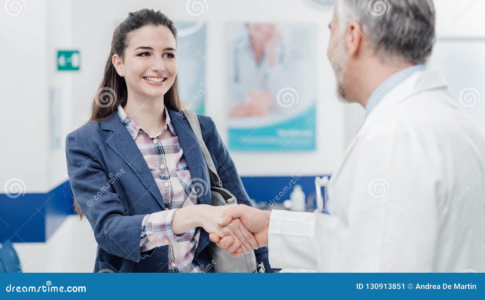woman meeting the doctor and shaking hands