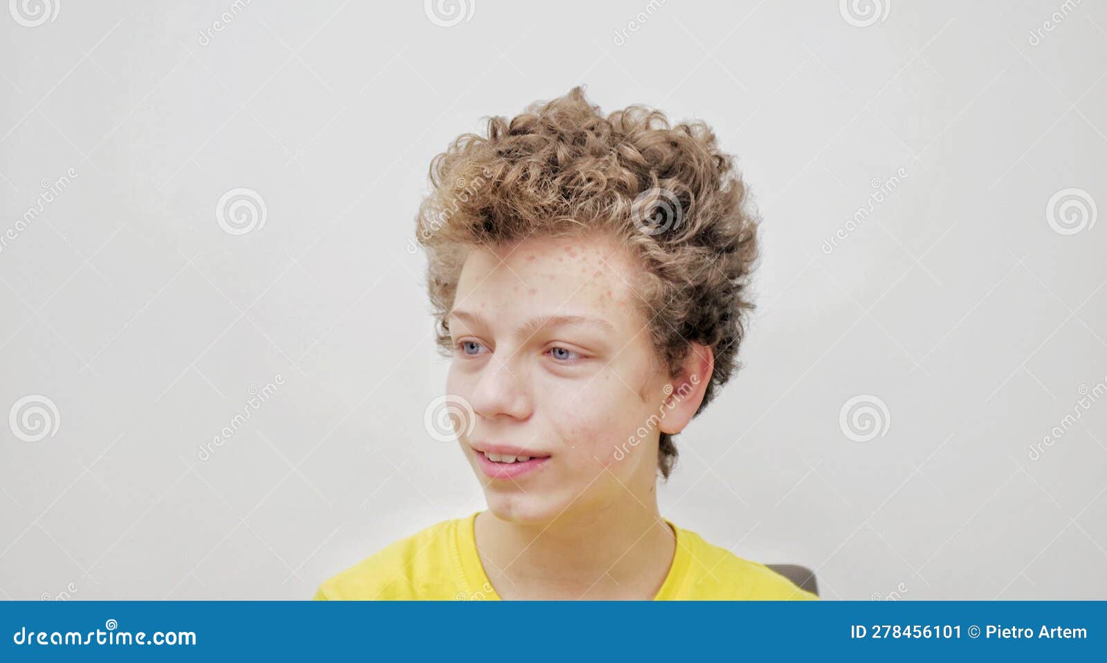Curly Hair on a Guy with Blonde Hair - wide 5