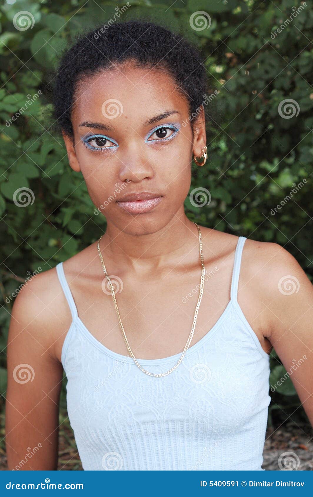 Young Teen Black Girl Portrait Stock Image - Image of hairstyle,  hairstyles: 5409591