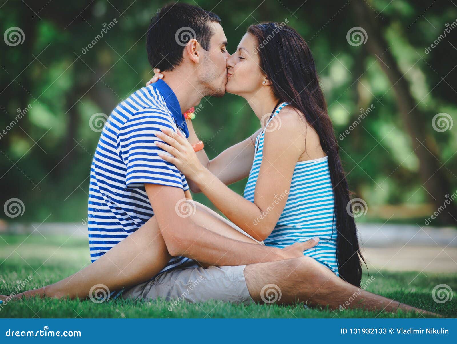 Average age people lose their virginity Ally walker nude